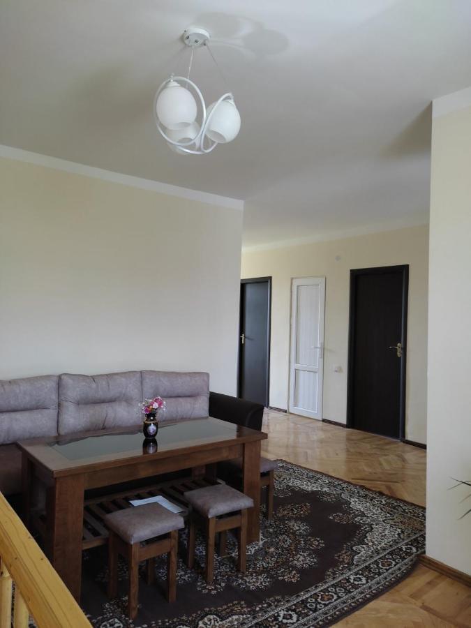 Mitane Hotel Sisian Bagian luar foto