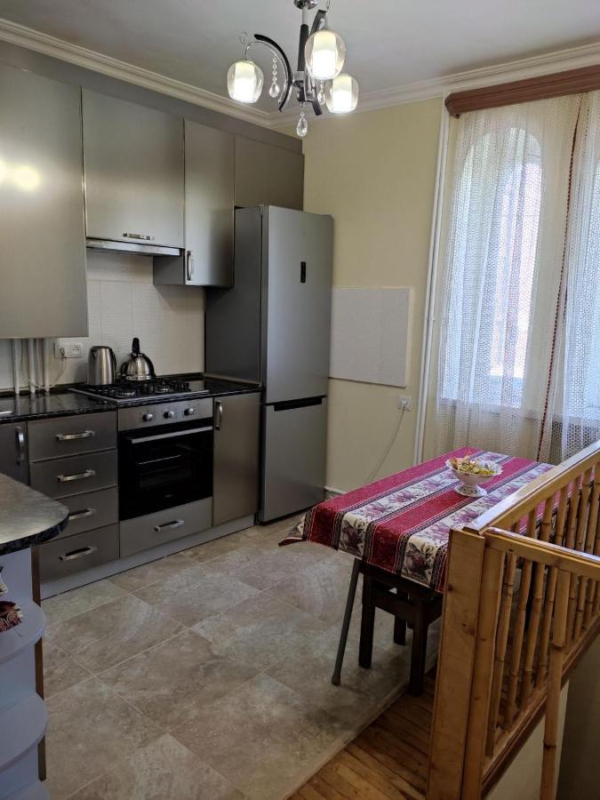 Mitane Hotel Sisian Bagian luar foto