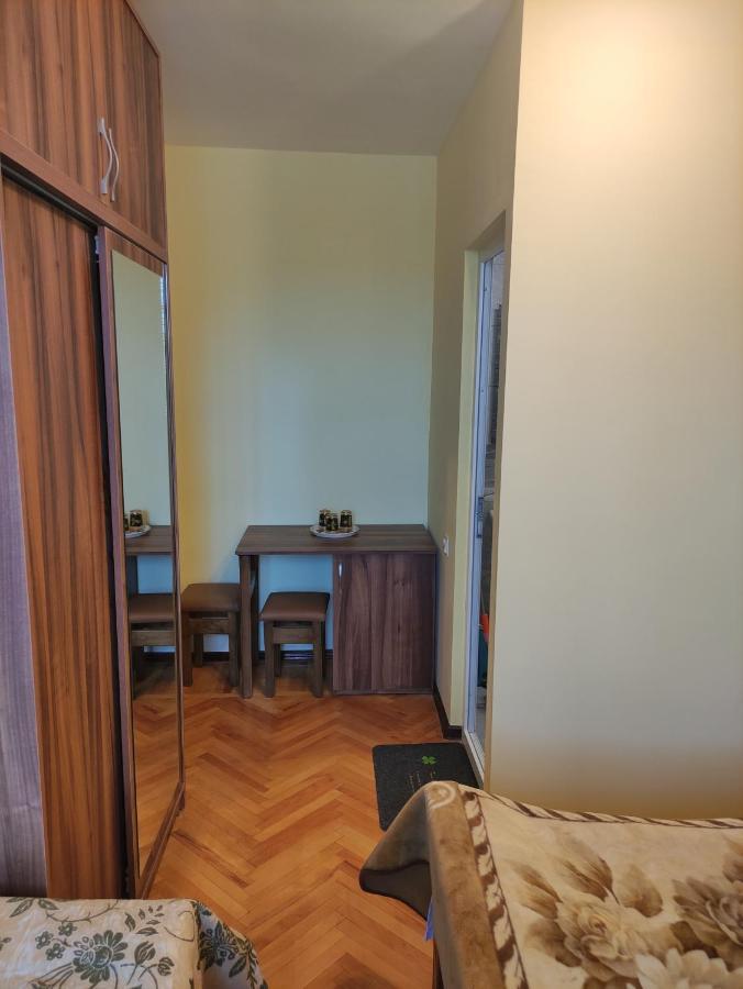Mitane Hotel Sisian Bagian luar foto