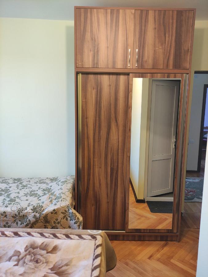 Mitane Hotel Sisian Bagian luar foto