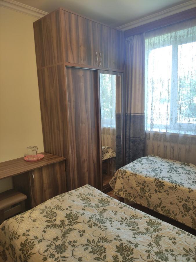 Mitane Hotel Sisian Bagian luar foto